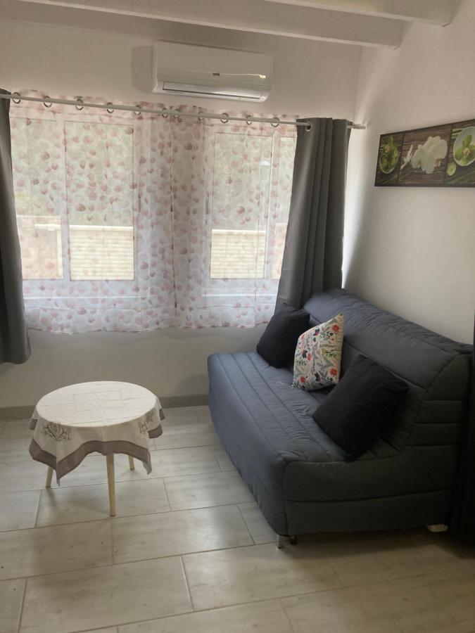 Au Havre De Paix Appartement Garéoult Buitenkant foto